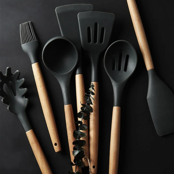 Kit Utensílios Cozinha 12 Peças Silicone Antiaderente (PRETO)